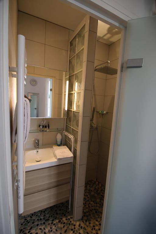 Le Petit Lys Apartment แว็งแซ็นน์ ภายนอก รูปภาพ